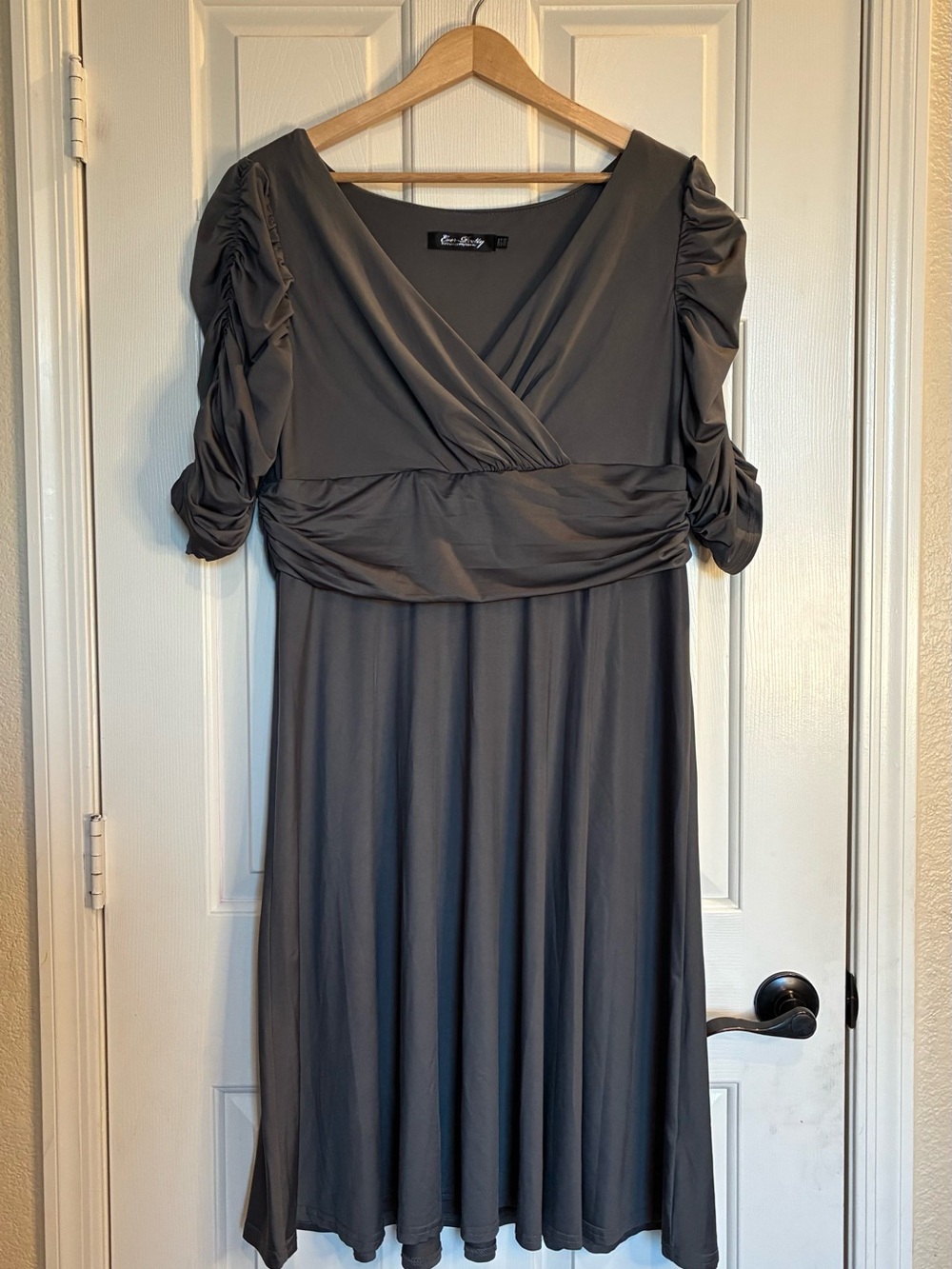 Ever Pretty Charcoal Gray Ruched-Sleeve V-Neck Midi Dress